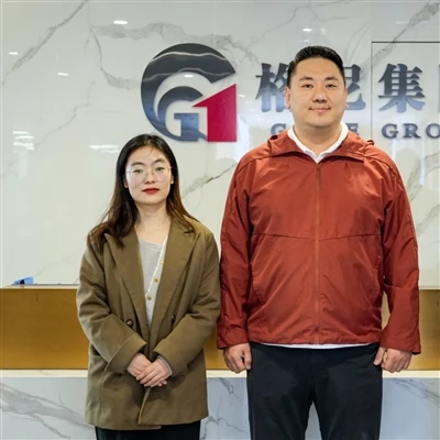 Koreansk kunde besøker selskapet vårt og signerer bestillingen GR5 Titanium Bar